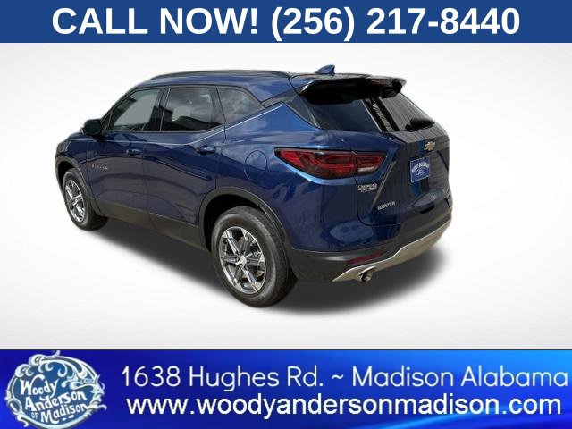 Used 2023 Chevrolet Blazer LT FWD image 5