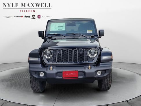 New 2026 Jeep Wrangler Unlimited Sport AWD/4WD image 18
