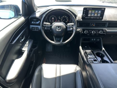 Used 2024 Honda Pilot TrailSport image 15