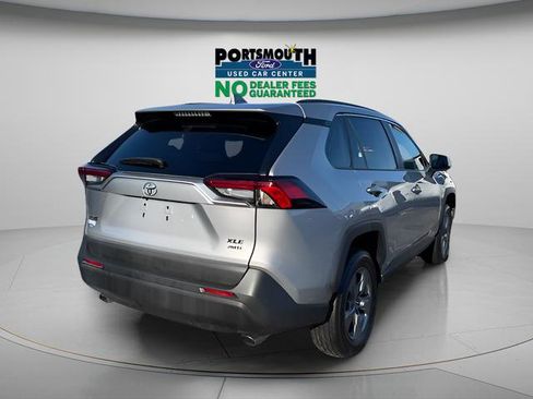 Used 2024 Toyota RAV4 XLE AWD/4WD image 28