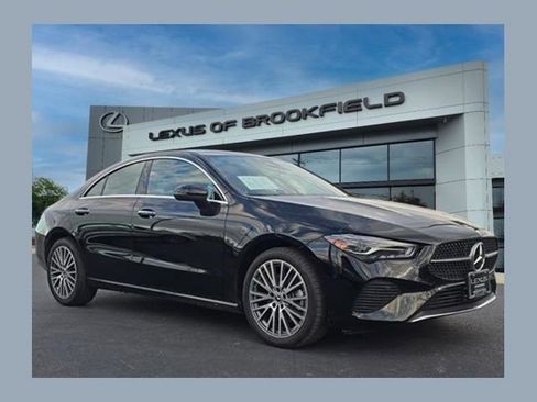 Used 2025 Mercedes-Benz CLA 250 4MATIC image 1