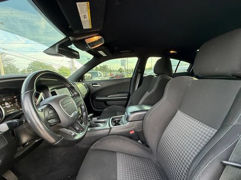 Used 2022 Dodge Charger R/T RWD image 12