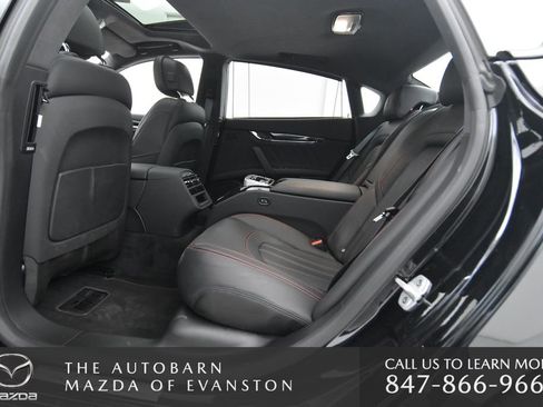 Used 2022 Maserati Quattroporte Modena Q4 image 34