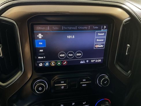 Used 2019 Chevrolet Silverado 1500 High Country w/ Technology Package AWD/4WD image 24