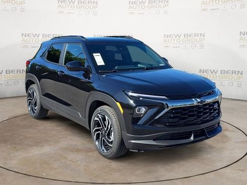 New 2026 Chevrolet TrailBlazer RS w/ Driver Confidence Package FWD image 7