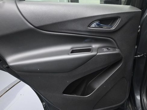 Used 2018 Chevrolet Equinox LT AWD/4WD image 20