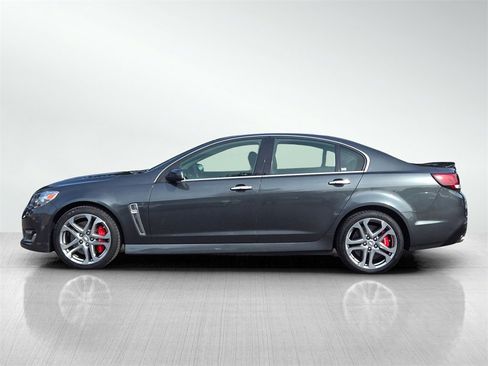 Used 2017 Chevrolet SS image 7