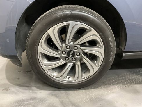 Used 2022 Lincoln Navigator L Reserve image 6