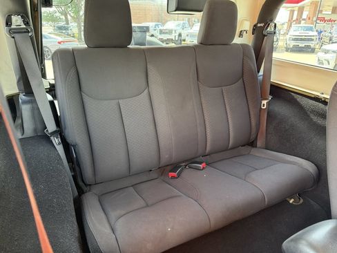 Used 2013 Jeep Wrangler Sport AWD/4WD image 23