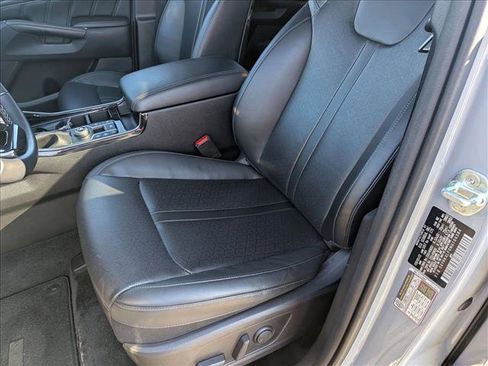 Used 2022 Kia Sorento SX image 14