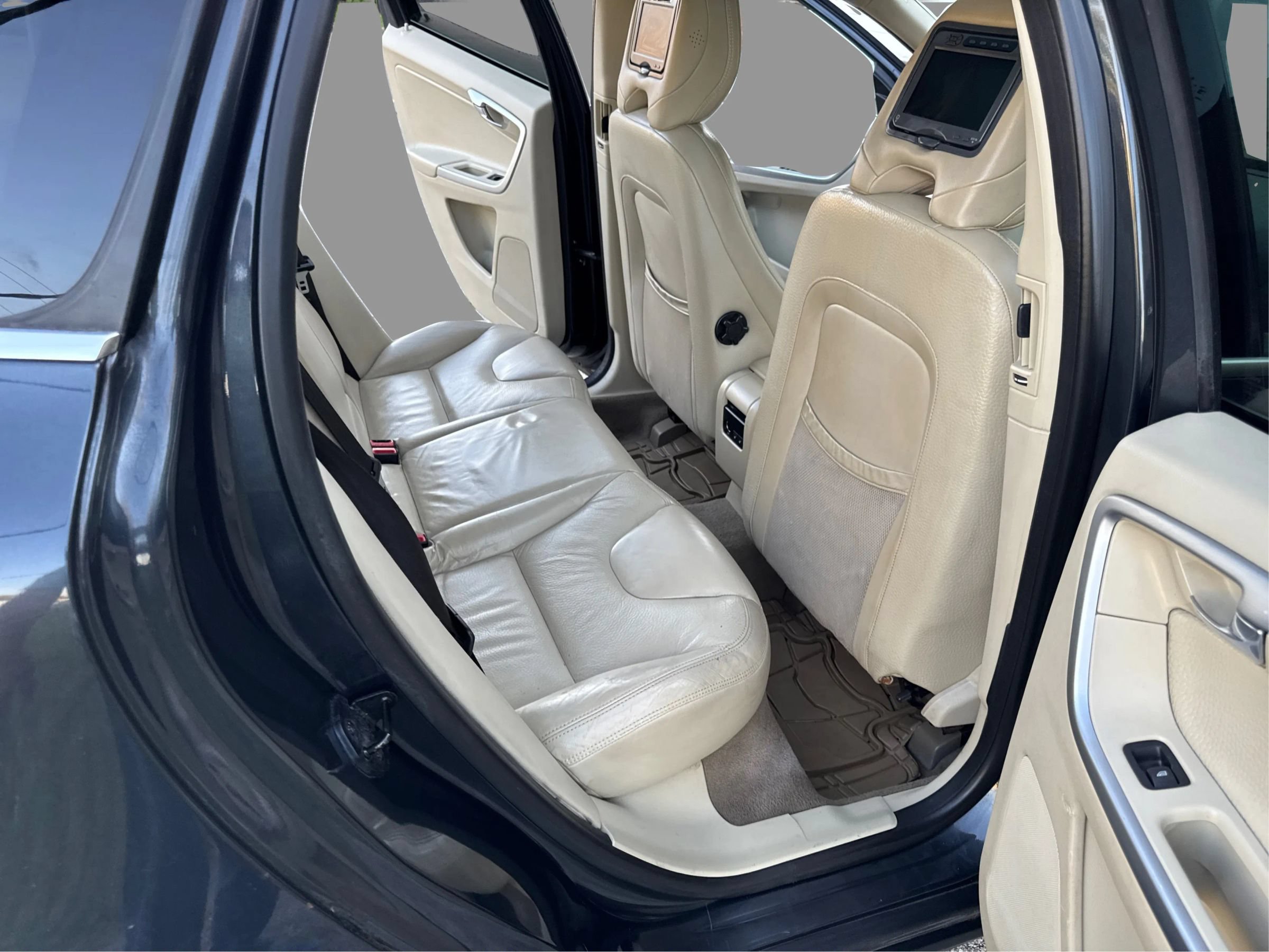Used 2012 Volvo XC60 3.2 AWD/4WD image 20