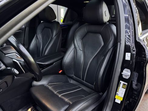 Used 2018 BMW 530i w/ Premium Package image 19