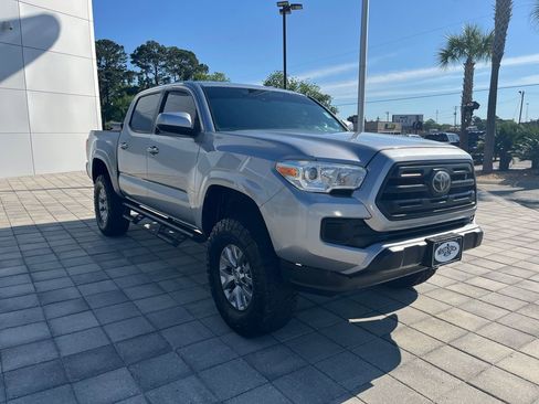 Used 2019 Toyota Tacoma SR w/ SR Convenience Package AWD/4WD image 8
