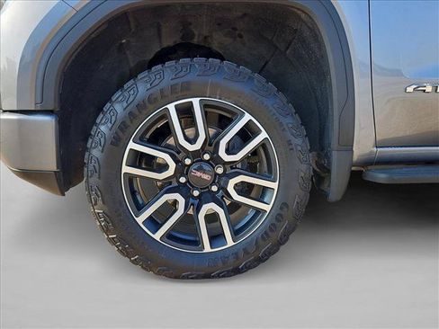 Used 2022 GMC Sierra 1500 AT4 w/ AT4 Premium Package AWD/4WD image 25