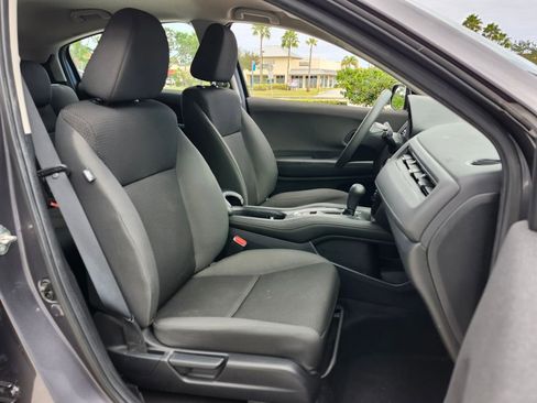 Certified 2019 Honda HR-V LX image 15