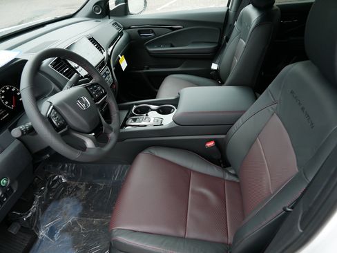 New 2026 Honda Ridgeline Black Edition image 7