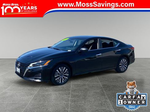 Used 2025 Nissan Altima 2.5 SV FWD image 1