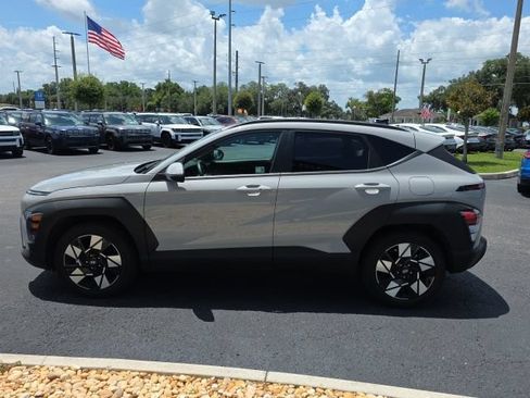 Certified 2025 Hyundai Kona SEL FWD image 18