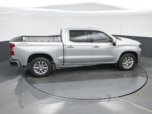 Used 2019 Chevrolet Silverado 1500 LTZ w/ LTZ Premium Package AWD/4WD image 30