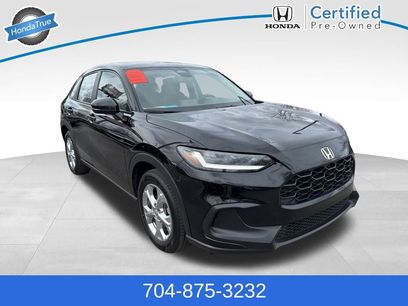 Used 2025 Honda HR-V LX