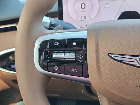 New 2026 Genesis GV70 2.5T Advanced AWD/4WD image 11