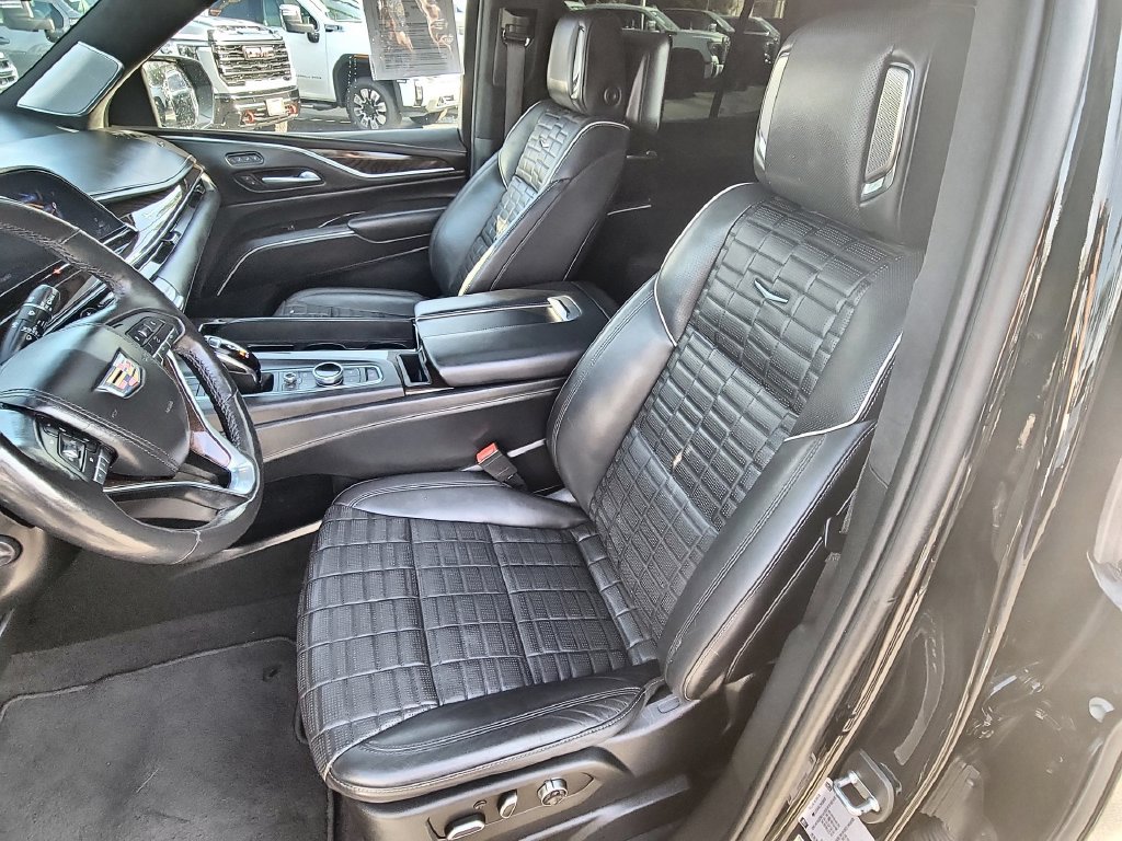 Certified 2023 Cadillac Escalade Sport Platinum AWD/4WD image 25