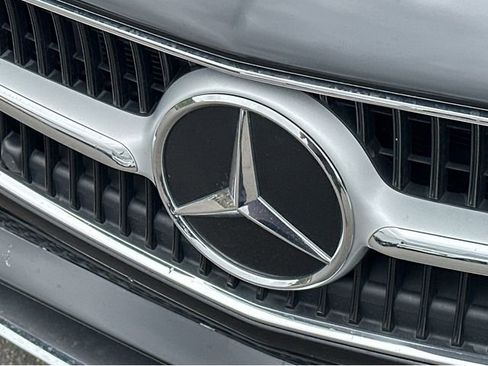 Used 2022 Mercedes-Benz C 300 Sedan image 33