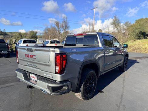 New 2026 GMC Sierra 1500 Elevation w/ Preferred Package image 4