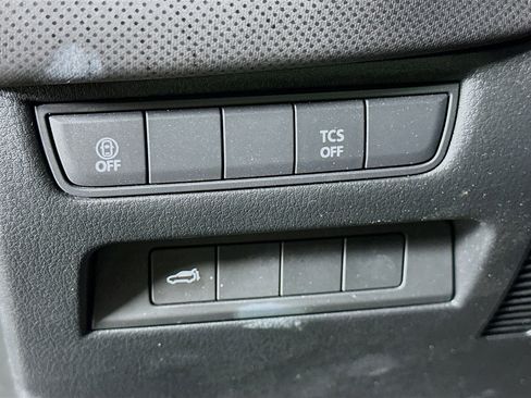 Used 2025 MAZDA CX-50 AWD 2.5 S w/ Preferred Package image 17