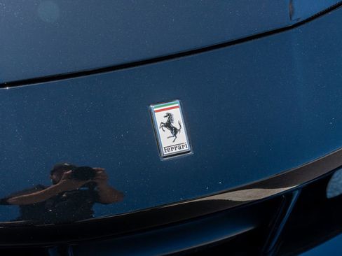 Used 2019 Ferrari 488 GTB RWD image 6