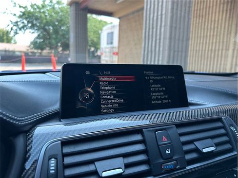 Used 2016 BMW M3 RWD image 32