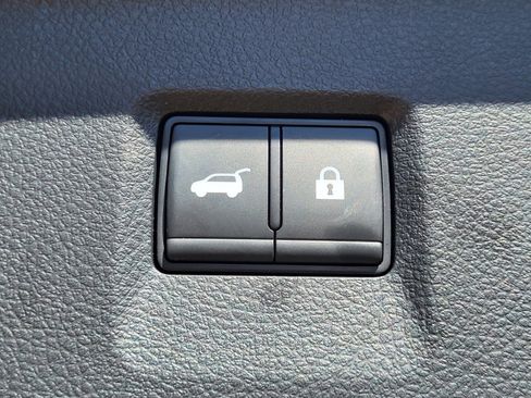 Used 2025 INFINITI QX60 Pure image 31