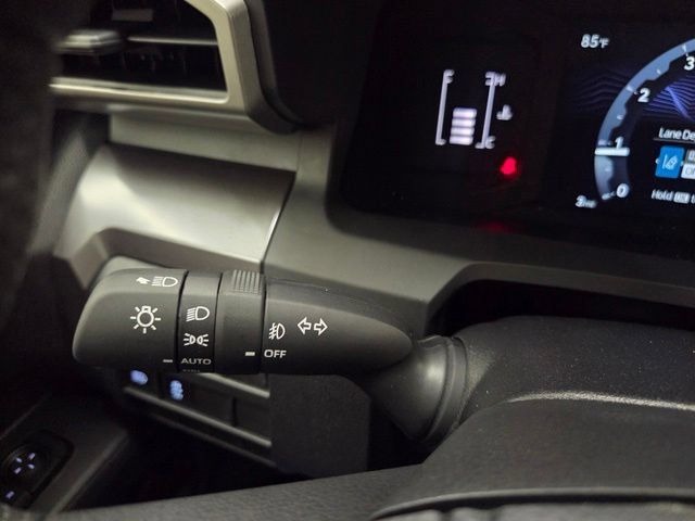 Used 2025 Toyota Camry SE w/ Convenience Package FWD image 69