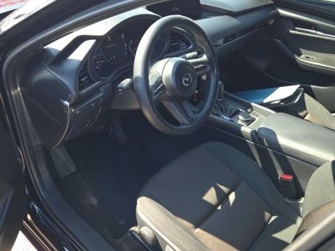 Used 2023 MAZDA MAZDA3 s image 10