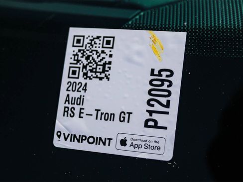 Used 2024 Audi RS e-tron GT w/ Carbon Performance Package image 33