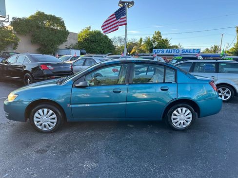 Used 2005 Saturn ION Level 2 w/ Power Pkg image 3