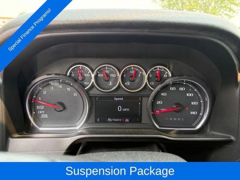 Used 2020 Chevrolet Silverado 1500 LT Trail Boss AWD/4WD image 18