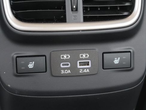 Used 2025 Subaru Legacy Limited image 21