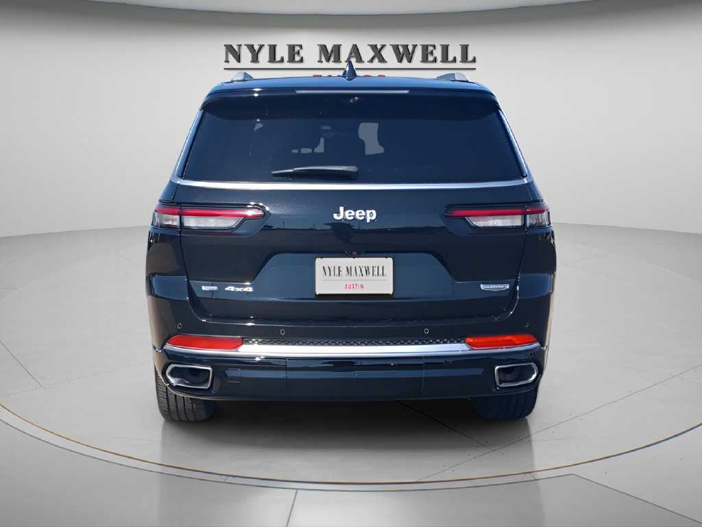 Used 2023 Jeep Grand Cherokee L Summit AWD/4WD image 15