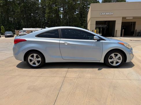 Used 2013 Hyundai Elantra FWD image 7