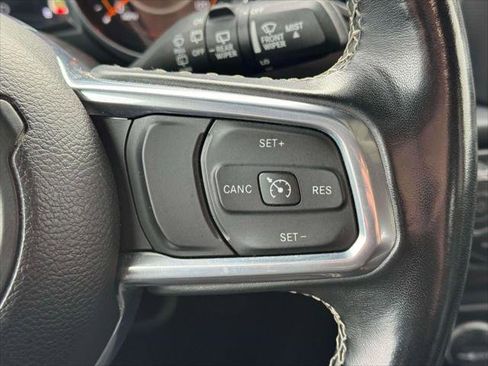 Used 2022 Jeep Wrangler Unlimited Sahara w/ LED Lighting Group image 21