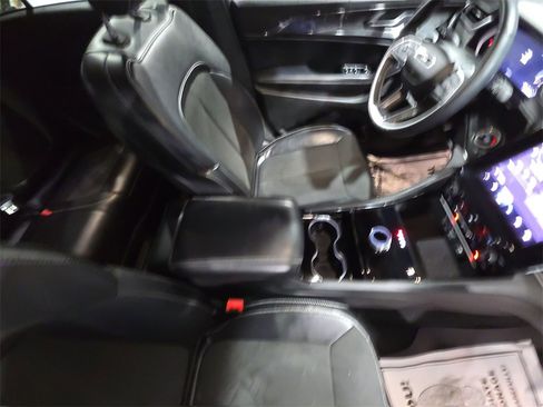 Used 2022 Jeep Grand Cherokee Altitude image 13