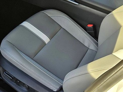 New 2026 Toyota Camry SE image 4