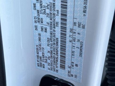 New 2025 Ford F150 Lariat w/ Equipment Group 501A Mid image 32