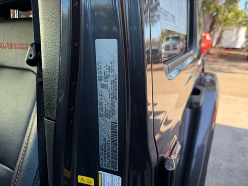 Certified 2022 Jeep Wrangler Unlimited Rubicon w/ Cold Weather Group image 13