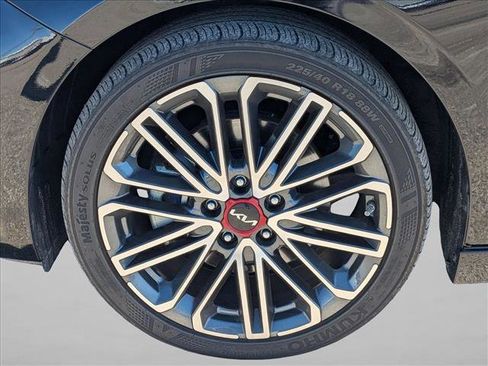 Used 2023 Kia Forte GT w/ GT2 Package image 10