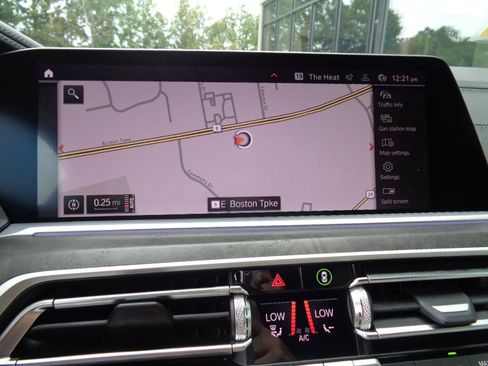 Used 2022 BMW X7 xDrive40i w/ Executive Package AWD/4WD image 11