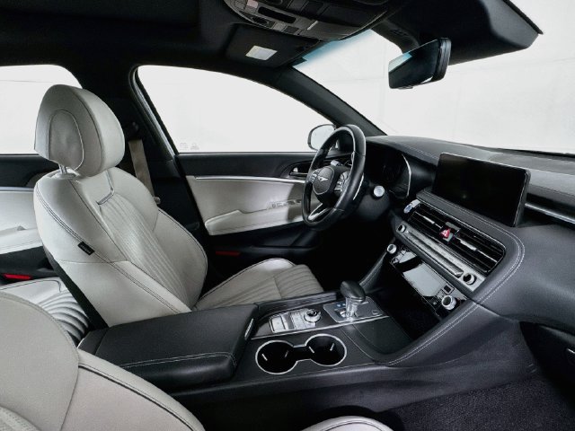 Used 2025 Genesis G70 2.5T w/ Sport Prestige Package AWD/4WD image 26