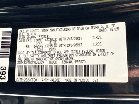 Used 2025 Toyota Tacoma SR5 RWD image 37