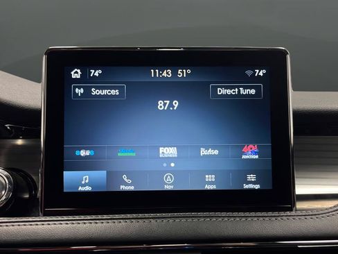 Used 2022 Lincoln Corsair AWD w/ Premium Package image 30